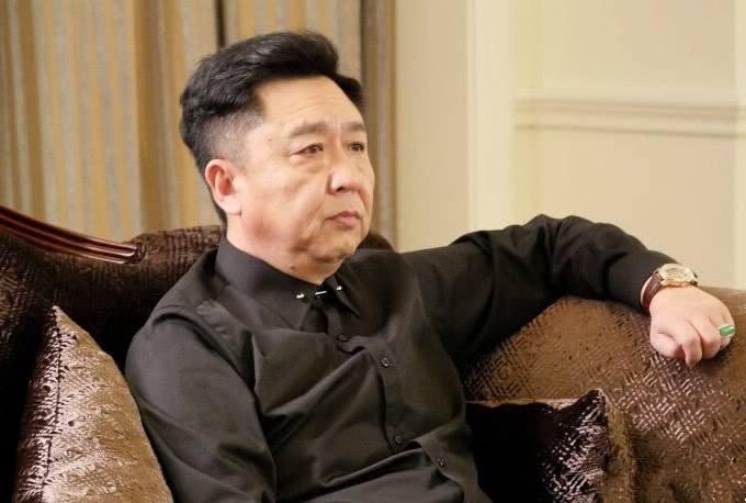 揭秘德云社相声演员的真实待遇与工资内幕，背后的故事与真实待遇揭秘